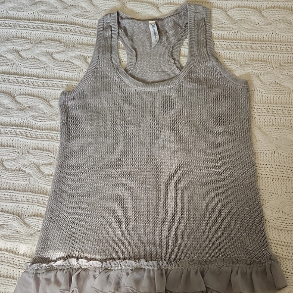 Aeropostale Gray Ribbed Ruffled Tank Top - Picture 2 of 6